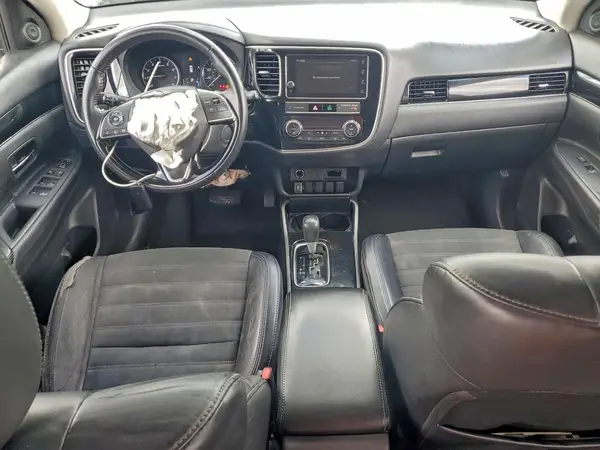JA4AD3A34KZ043235 2019 MITSUBISHI OUTLANDER - Image 8