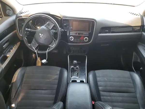 JA4AD3A34KZ043364 2019 MITSUBISHI OUTLANDER - Image 8