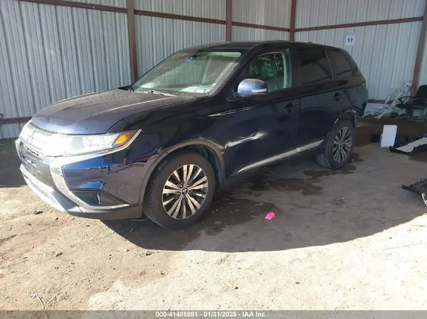 JA4AD3A34KZ044806 2019 MITSUBISHI OUTLANDER - Image 2