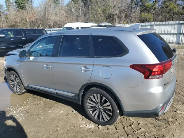 JA4AD3A34KZ045258 2019 MITSUBISHI OUTLANDER - Image 2