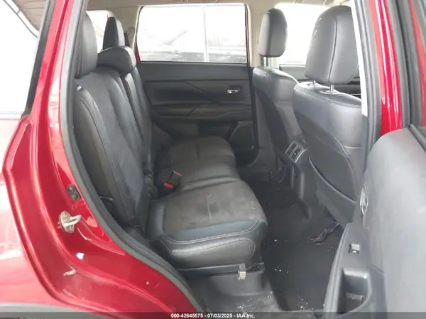 JA4AD3A34KZ045440 2019 MITSUBISHI OUTLANDER - Image 8
