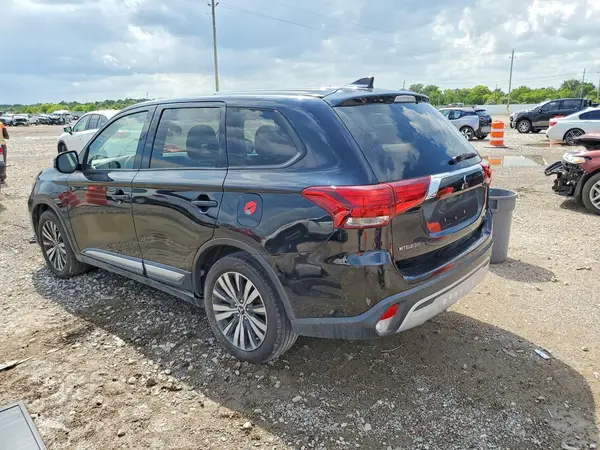 JA4AD3A34KZ048354 2019 MITSUBISHI OUTLANDER - Image 2
