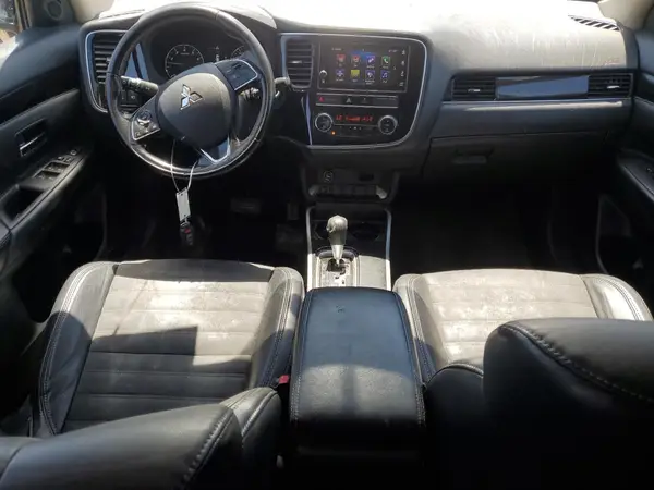 JA4AD3A34KZ049567 2019 MITSUBISHI OUTLANDER - Image 8