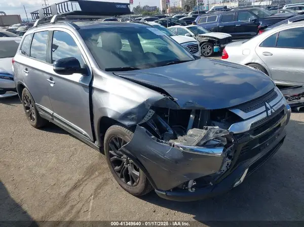 JA4AD3A34KZ052212 2019 MITSUBISHI OUTLANDER - Image 1