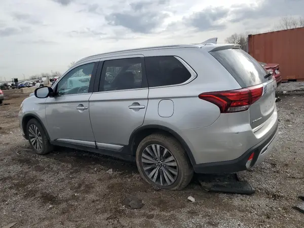JA4AD3A34LJ000465 2020 MITSUBISHI OUTLANDER - Image 2