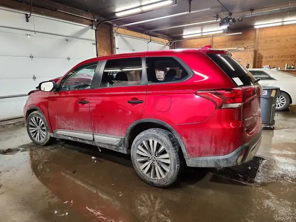 JA4AD3A34LZ003139 2020 MITSUBISHI OUTLANDER - Image 2