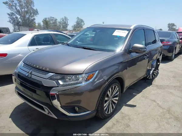 JA4AD3A34LZ003741 2020 MITSUBISHI OUTLANDER - Image 2