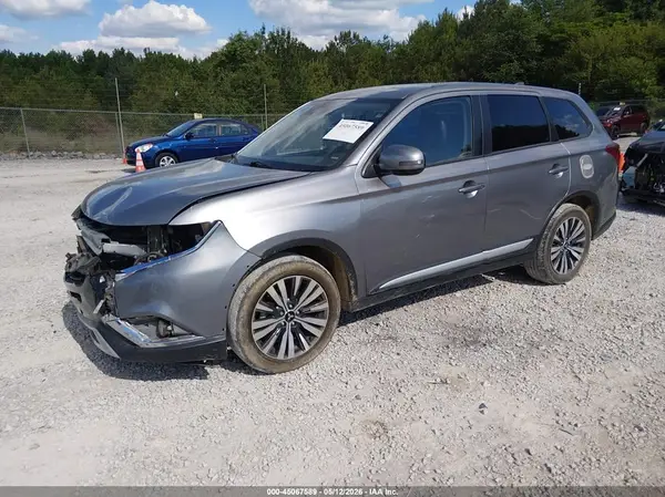 JA4AD3A34LZ004582 2020 MITSUBISHI OUTLANDER - Image 2