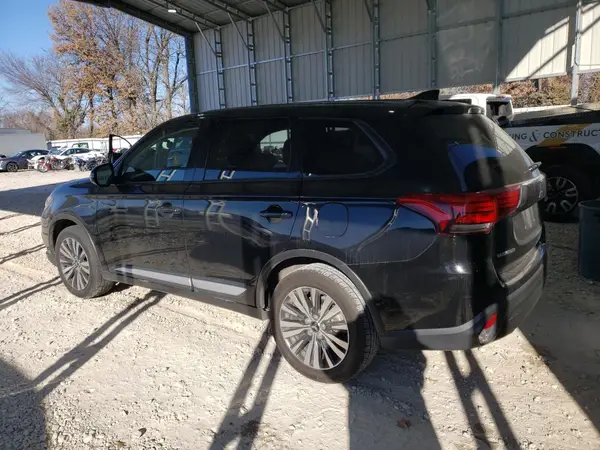 JA4AD3A34LZ006445 2020 MITSUBISHI OUTLANDER - Image 2