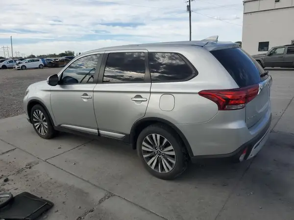 JA4AD3A34LZ012178 2020 MITSUBISHI OUTLANDER - Image 2