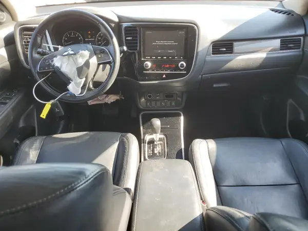 JA4AD3A34LZ020796 2020 MITSUBISHI OUTLANDER - Image 8