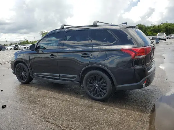 JA4AD3A34LZ023472 2020 MITSUBISHI OUTLANDER - Image 2