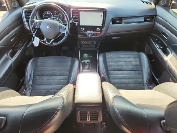 JA4AD3A34LZ036268 2020 MITSUBISHI OUTLANDER - Image 8