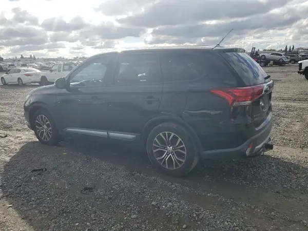 JA4AD3A35GZ001101 2016 MITSUBISHI OUTLANDER - Image 2
