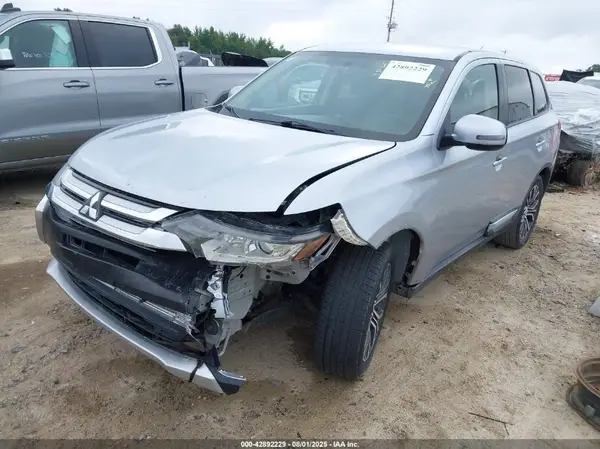JA4AD3A35GZ005763 2016 MITSUBISHI OUTLANDER - Image 2