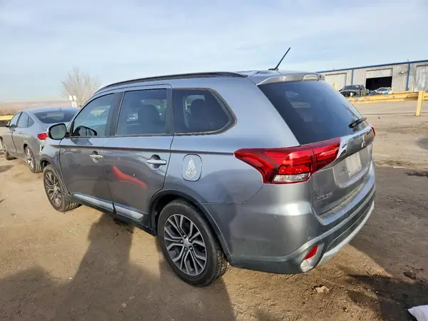 JA4AD3A35GZ006248 2016 MITSUBISHI OUTLANDER - Image 2