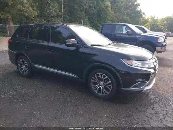 JA4AD3A35GZ010770 2016 MITSUBISHI OUTLANDER - Image 1