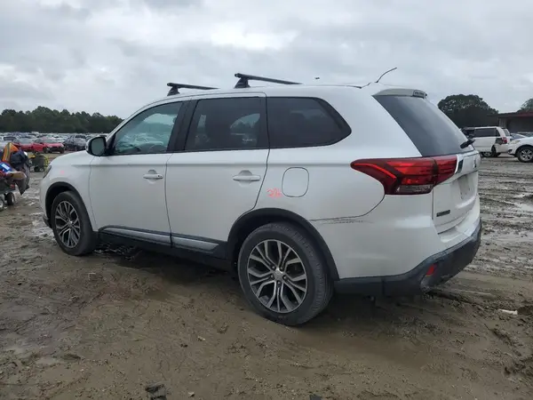 JA4AD3A35GZ011742 2016 MITSUBISHI OUTLANDER - Image 2