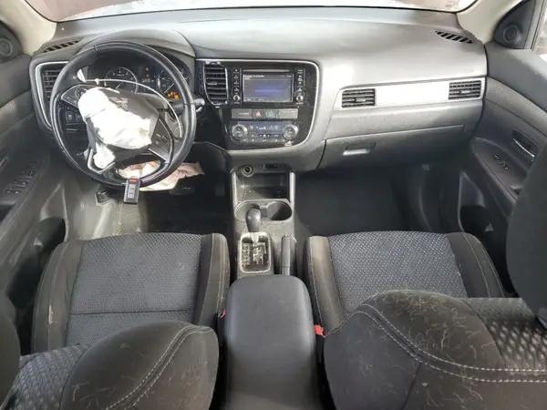 JA4AD3A35GZ020361 2016 MITSUBISHI OUTLANDER - Image 8