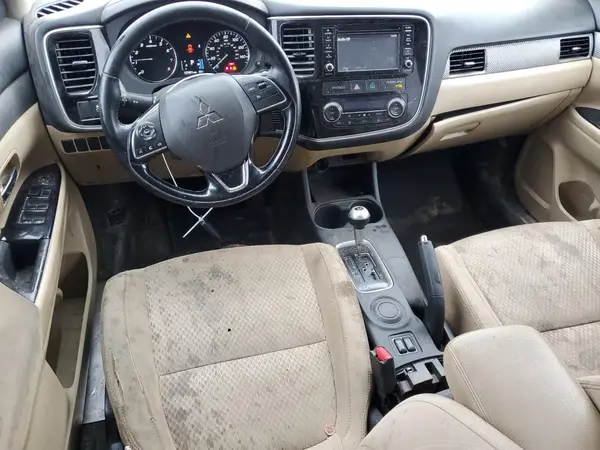 JA4AD3A35GZ036107 2016 MITSUBISHI OUTLANDER - Image 8