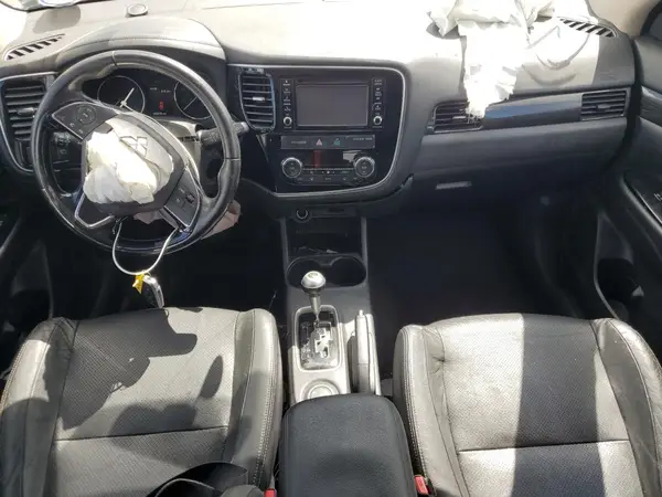 JA4AD3A35GZ037127 2016 MITSUBISHI OUTLANDER - Image 8