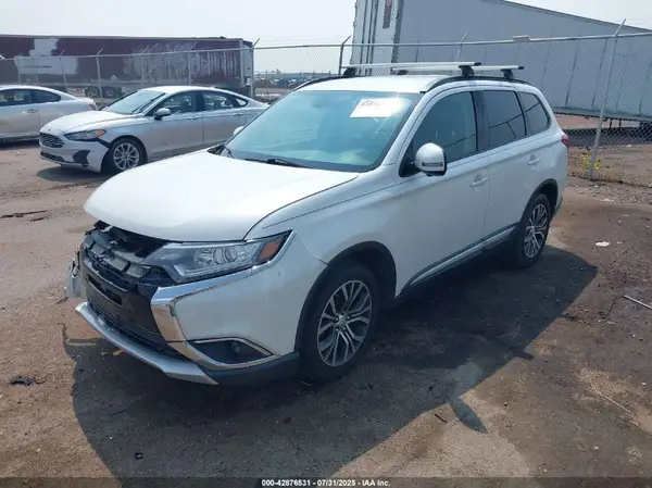 JA4AD3A35GZ037659 2016 MITSUBISHI OUTLANDER - Image 2