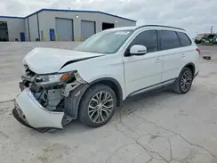 JA4AD3A35GZ038701 2016 MITSUBISHI OUTLANDER