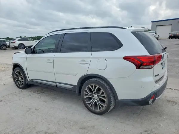JA4AD3A35GZ038701 2016 MITSUBISHI OUTLANDER - Image 2