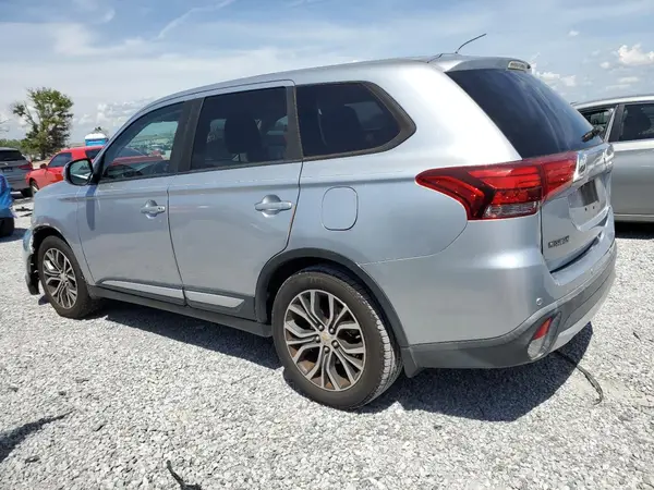 JA4AD3A35GZ039928 2016 MITSUBISHI OUTLANDER - Image 2