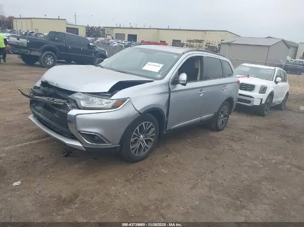 JA4AD3A35GZ047950 2016 MITSUBISHI OUTLANDER - Image 2