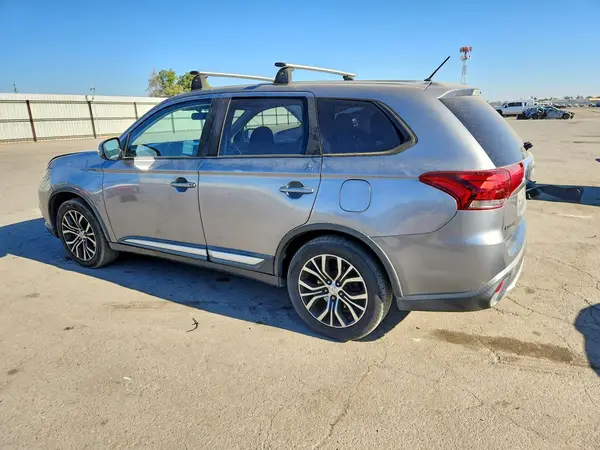 JA4AD3A35GZ053585 2016 MITSUBISHI OUTLANDER - Image 2