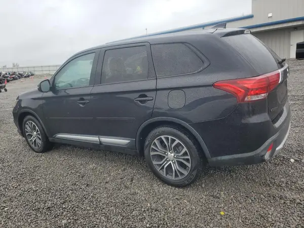 JA4AD3A35HZ012780 2017 MITSUBISHI OUTLANDER - Image 2