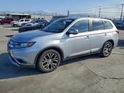 JA4AD3A35HZ013105 2017 MITSUBISHI OUTLANDER
