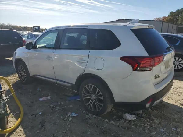 JA4AD3A35HZ027991 2017 MITSUBISHI OUTLANDER - Image 2