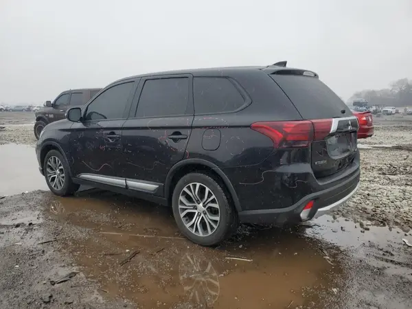 JA4AD3A35HZ059498 2017 MITSUBISHI OUTLANDER - Image 2