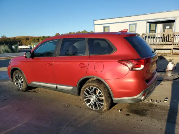 JA4AD3A35JZ026409 2018 MITSUBISHI OUTLANDER - Image 2