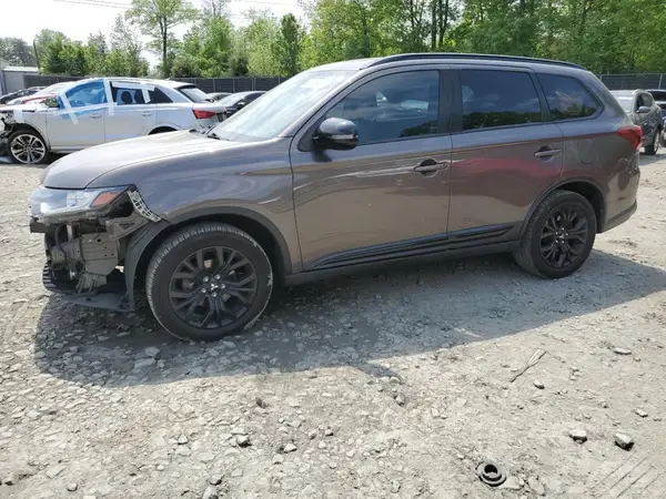 JA4AD3A35JZ049284 2018 MITSUBISHI OUTLANDER - Image 1