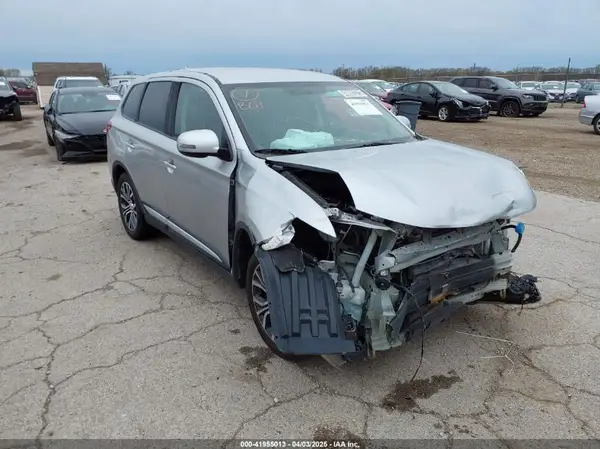 JA4AD3A35JZ055117 2018 MITSUBISHI OUTLANDER - Image 1