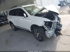 JA4AD3A35JZ063086 2018 MITSUBISHI OUTLANDER