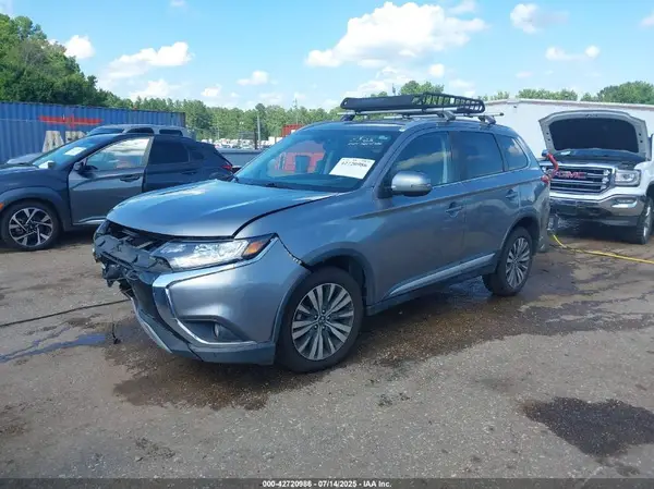 JA4AD3A35KZ018635 2019 MITSUBISHI OUTLANDER - Image 2
