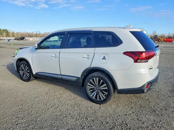 JA4AD3A35KZ018733 2019 MITSUBISHI OUTLANDER - Image 2