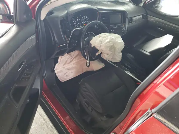 JA4AD3A35KZ023169 2019 MITSUBISHI OUTLANDER - Image 8