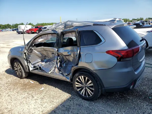 JA4AD3A35KZ026086 2019 MITSUBISHI OUTLANDER - Image 2