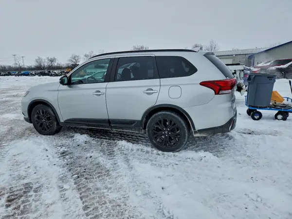 JA4AD3A35KZ031935 2019 MITSUBISHI OUTLANDER - Image 2