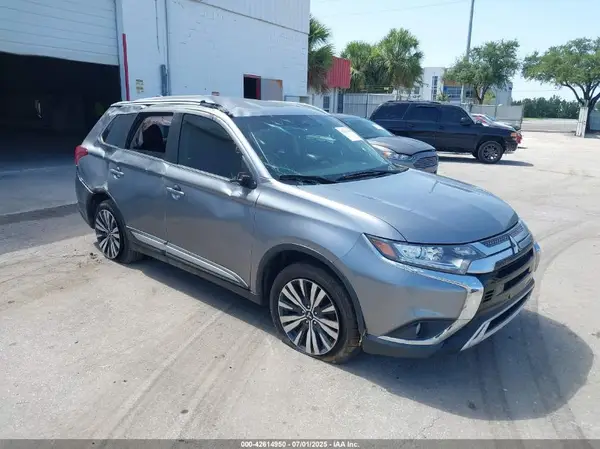 JA4AD3A35KZ036410 2019 MITSUBISHI OUTLANDER - Image 1
