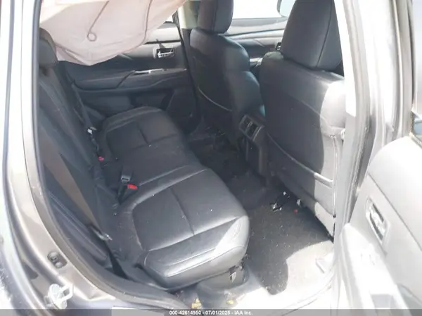 JA4AD3A35KZ036410 2019 MITSUBISHI OUTLANDER - Image 8