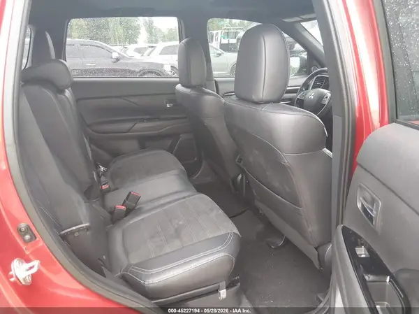 JA4AD3A35KZ038934 2019 MITSUBISHI OUTLANDER - Image 8