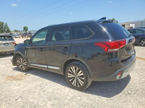 JA4AD3A35KZ043065 2019 MITSUBISHI OUTLANDER - Image 2