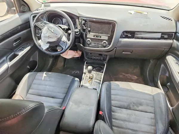 JA4AD3A35KZ043440 2019 MITSUBISHI OUTLANDER - Image 8