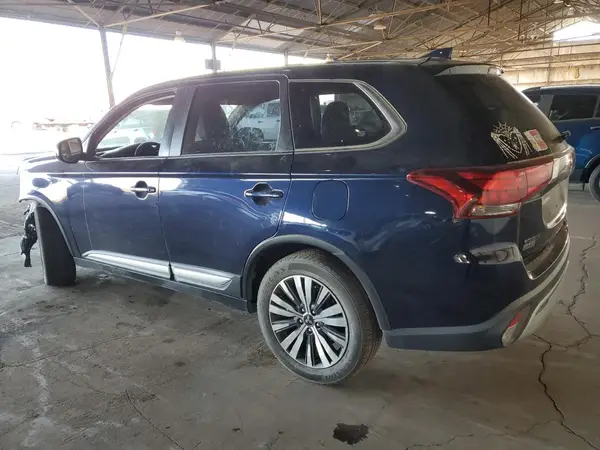 JA4AD3A35KZ045964 2019 MITSUBISHI OUTLANDER - Image 2